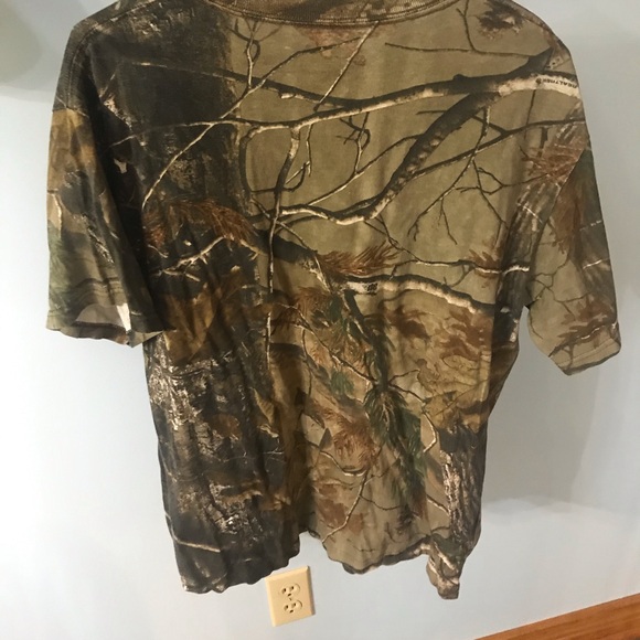 Boys Camoflauge Shirt. Size Medium - Picture 2 of 3